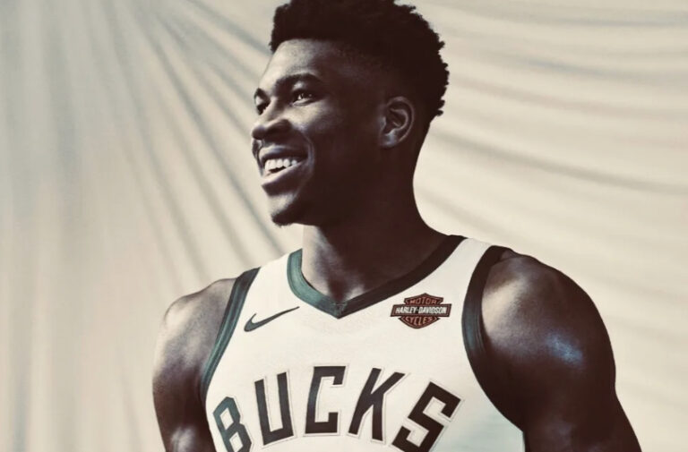 Giannis Anteokounmpo Capturing That Title Feeling 
